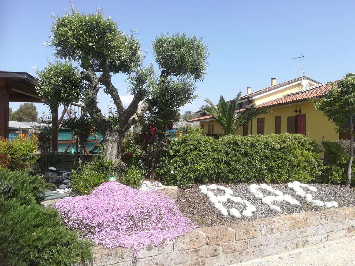 Le Terre Di Bac Bed & Breakfast Borgo Montenero Exterior photo